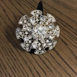 Women's Glistening Rhinestone Stretch Ring